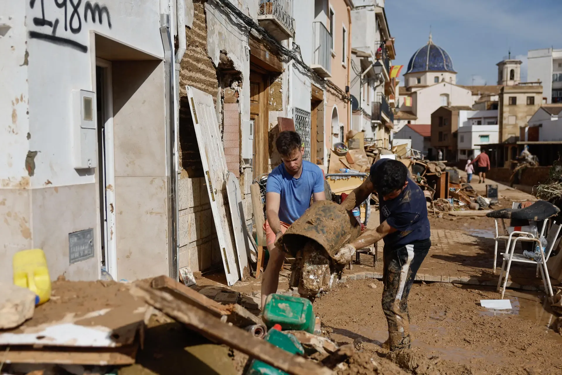 ¡Desastre en Valencia! La DANA deja un rastro de devastación y más de 150 víctimas