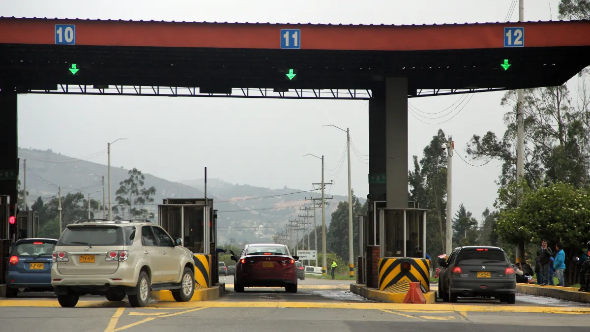 ¡Adiós a los Peajes! Descubre cómo cambiarán las carreteras de España para siempre