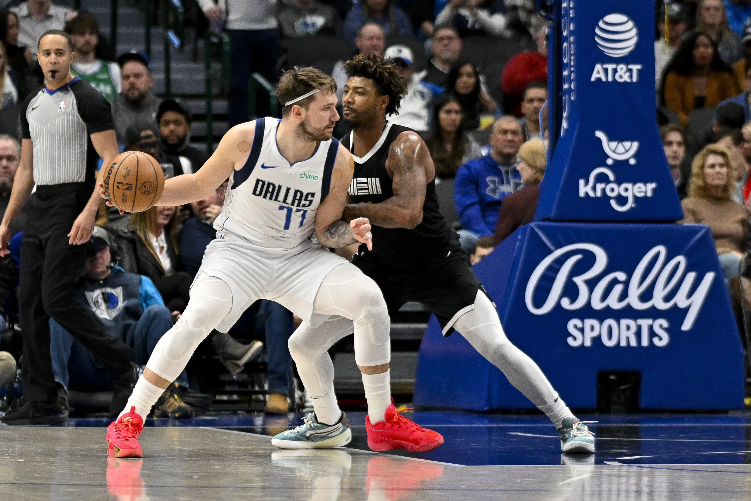 ¡Choque de Titanes! Mavericks y Grizzlies se Enfrentan en un Duelo Imperdible