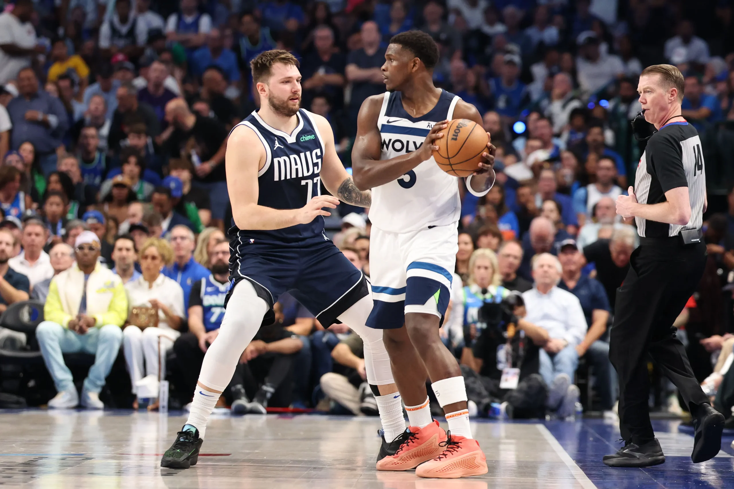 ¡Duelo Épico! Timberwolves y Mavericks se Enfrentan en una Batalla por la Gloria de la NBA