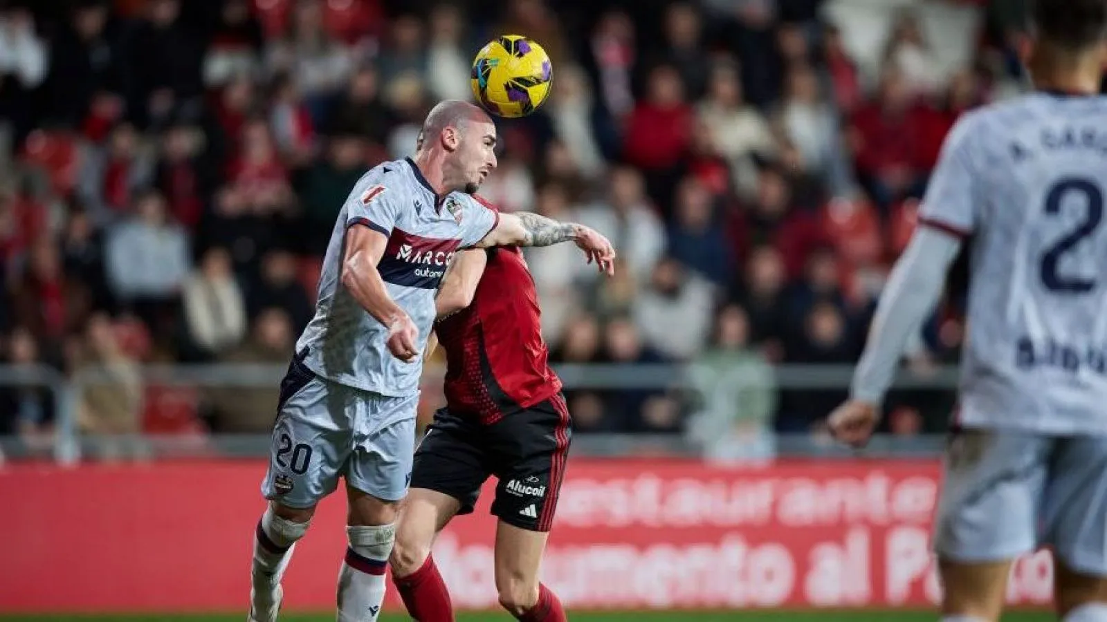 ¡El Levante se Juega Todo! ¿Podrá el Mirandés Frustrar sus Sueños de Ascenso?