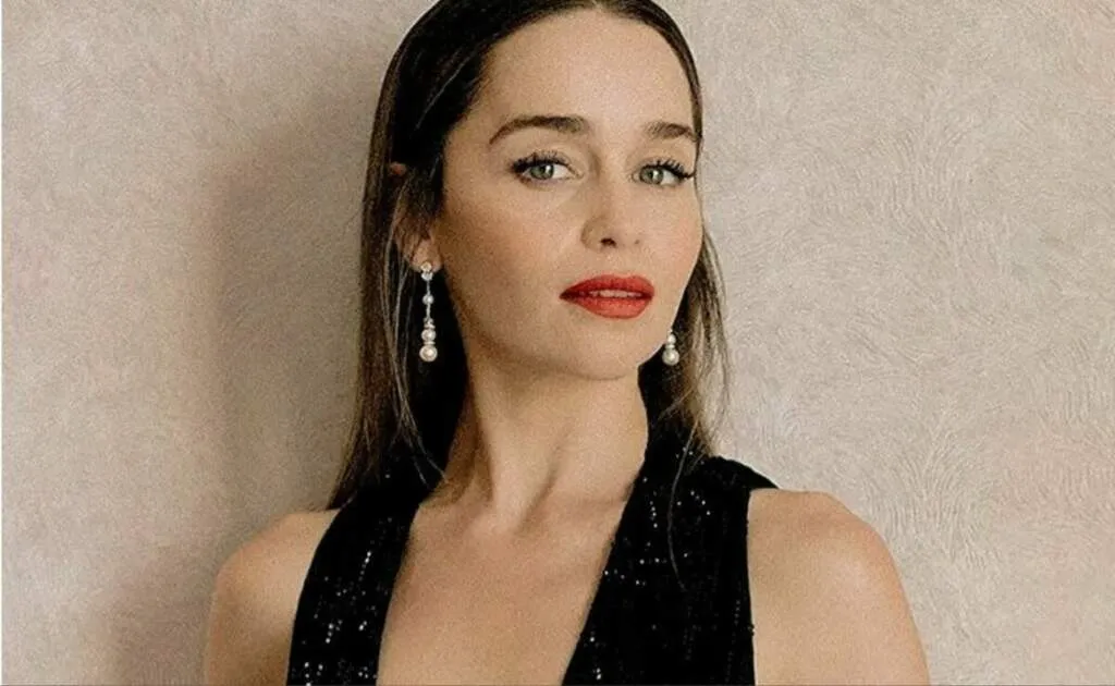 ¡Emilia Clarke sorprende a todos en España con su inesperado regreso al cine!