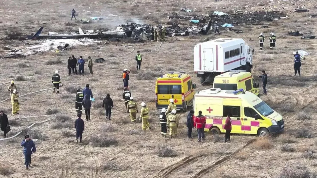 ¡Impactante accidente aéreo en Kazajistán! Videos del desastre que conmocionan al mundo