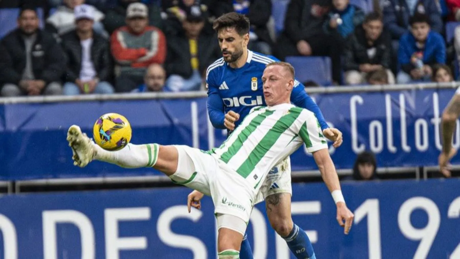 ¡Inesperado giro en el duelo Real Oviedo - Córdoba! ¿Quién se llevará la victoria en este emocionante enfrentamiento?