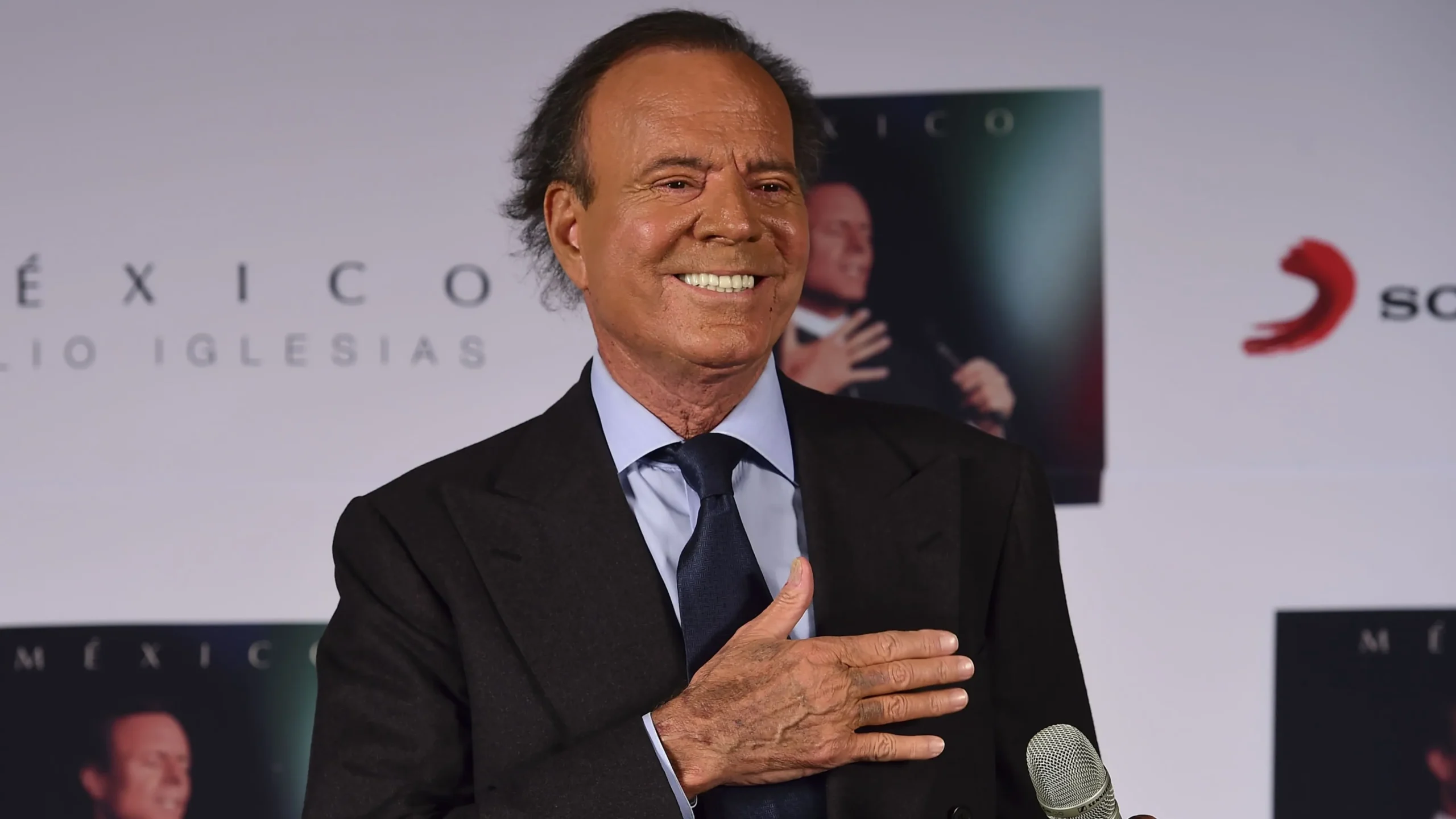 ¡Julio Iglesias Revela un Secreto Impactante que Dejará a Todos Boquiabiertos!