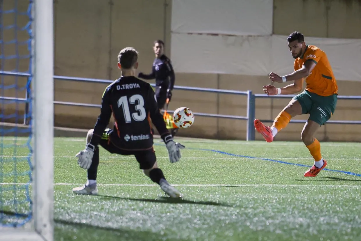 Rafa Mir: El Futuro Brillante del Fútbol Español que Todos Están Hablando