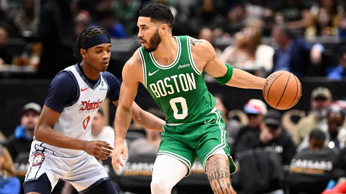 ¡Tatum brilla y los Celtics aplastan a los Wizards en un emocionante duelo!