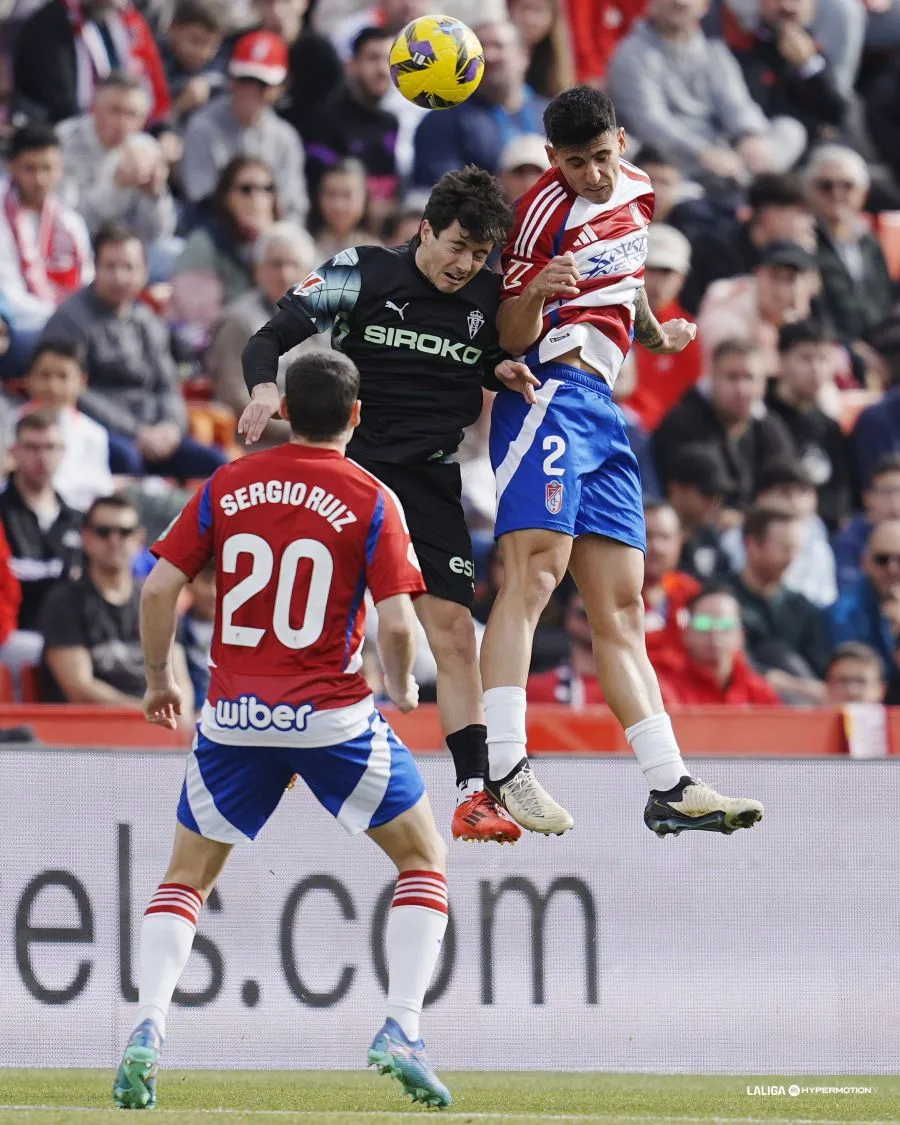 ¡CD Eldense vs Granada: El Duelo que Todos Esperan! ¿Quién Saldrá Victorioso?