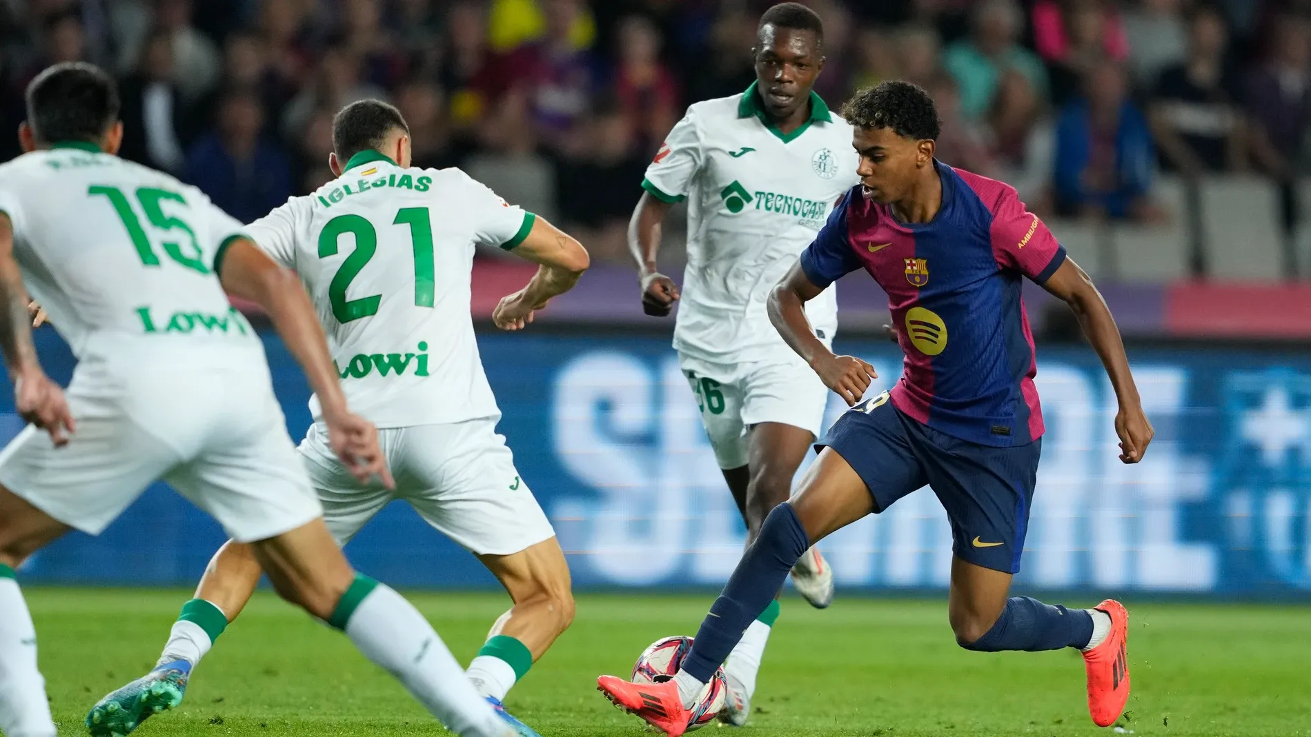 ¡El Getafe se prepara para dar la campanada ante el Barcelona! ¿Podrán los azulones sorprender a los culés?