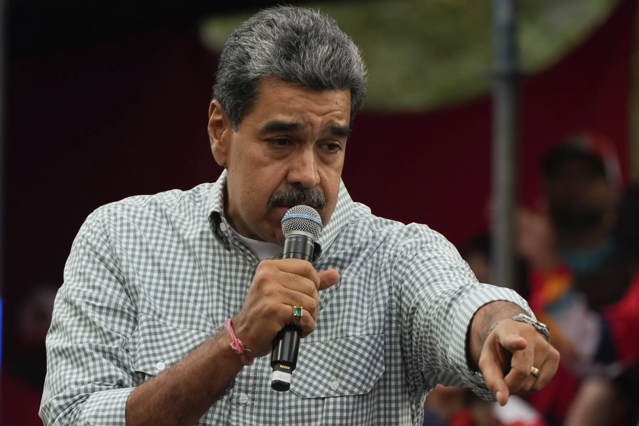 ¿El fin del chavismo? Nicolás Maduro enfrenta su mandato más controvertido en Venezuela