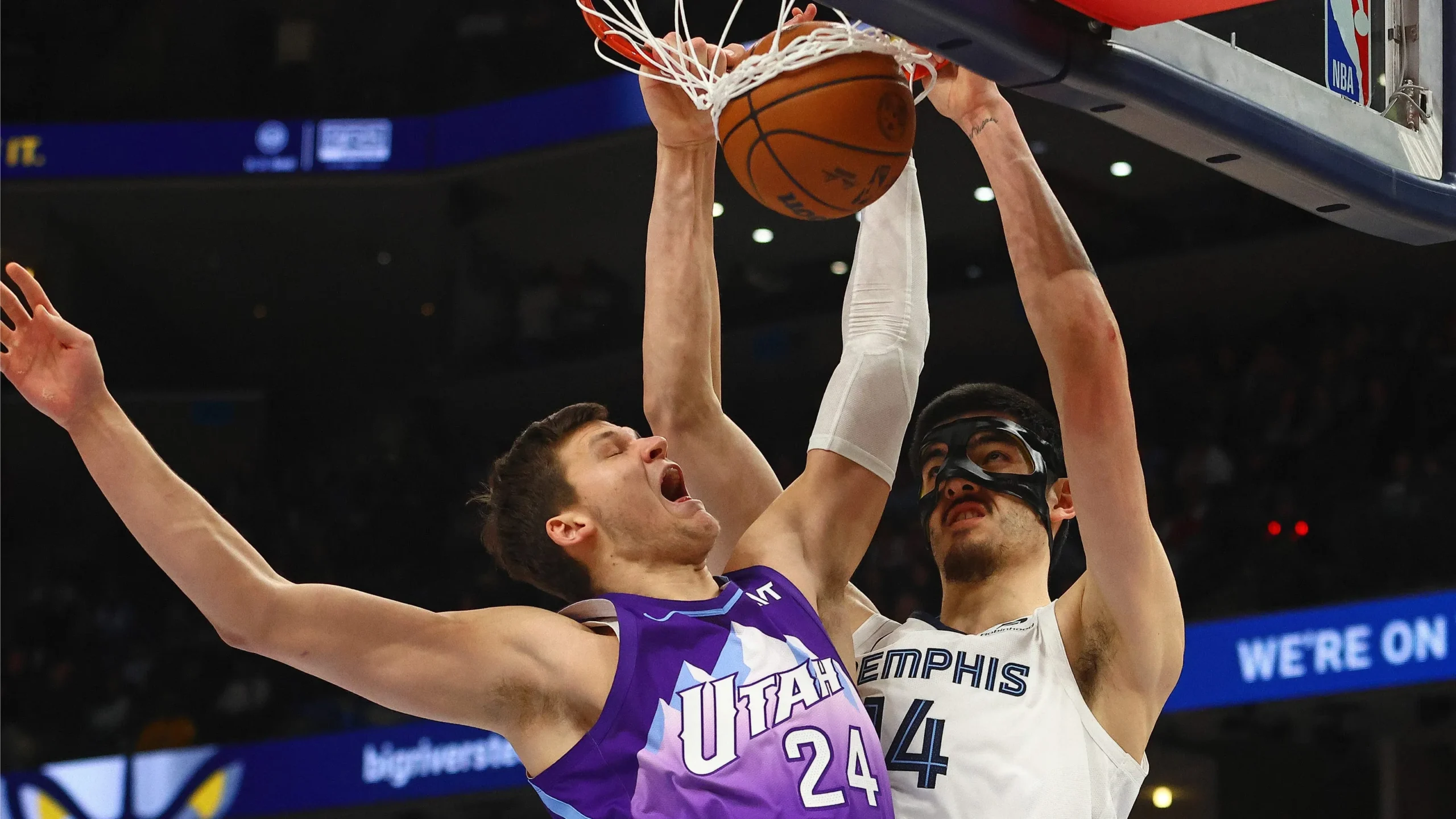 ¡Increíble Final! Grizzlies Superan a Jazz en un Partido de Infarto