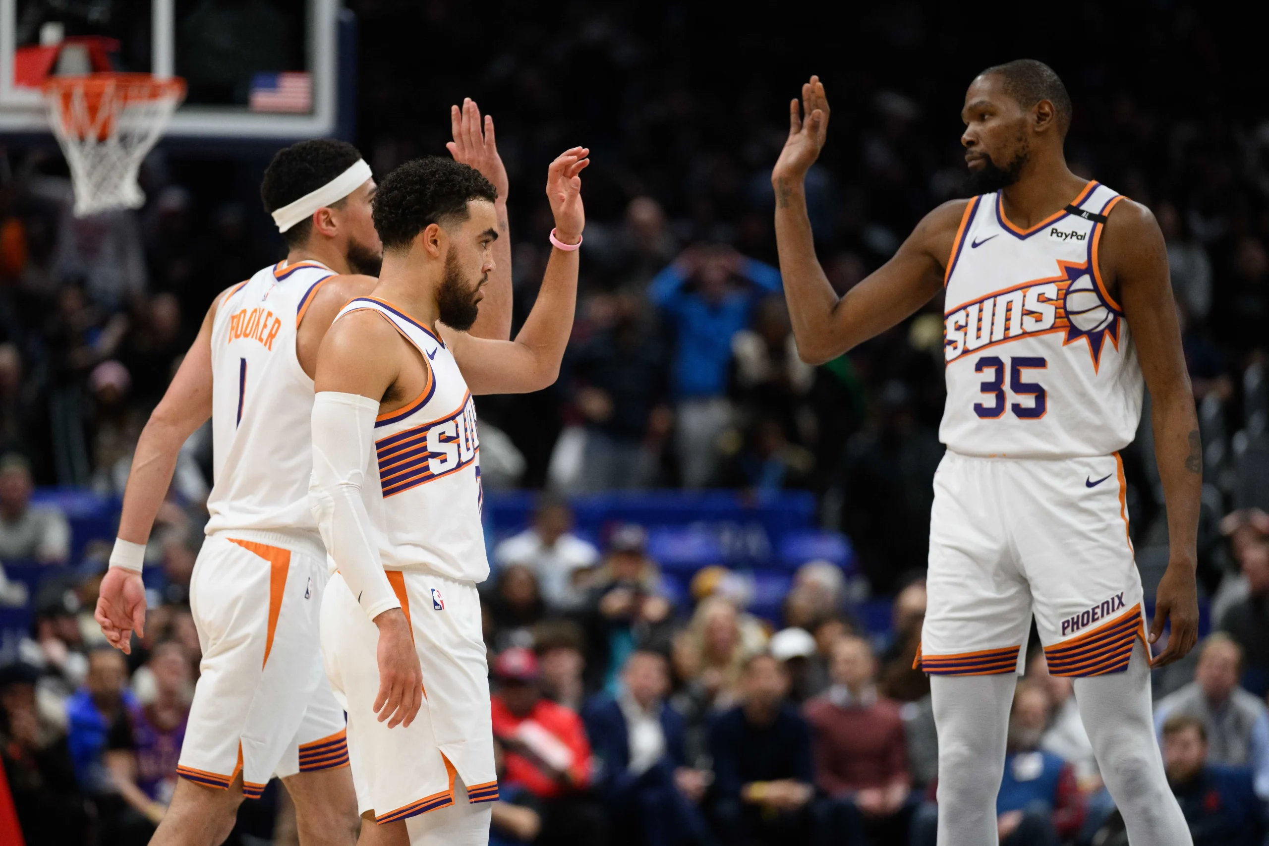 ¡Increíble! Los Suns desafían a los Clippers en un duelo épico que nadie se puede perder