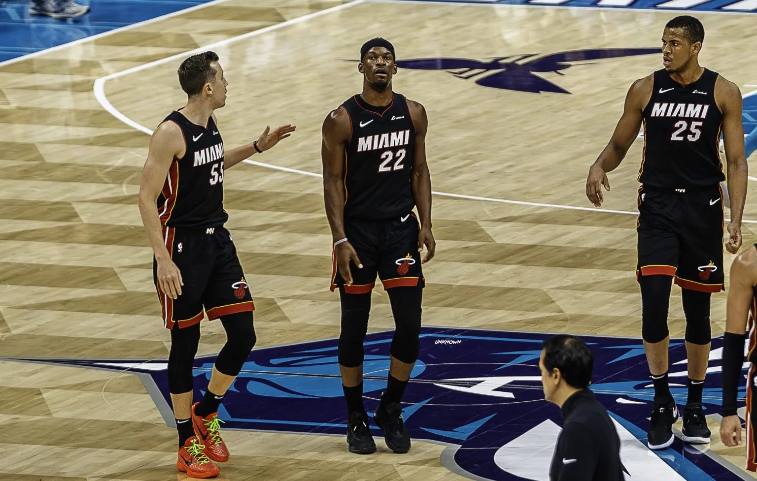 ¡Jimmy Butler al borde de un cambio! ¿Se despide del Heat?