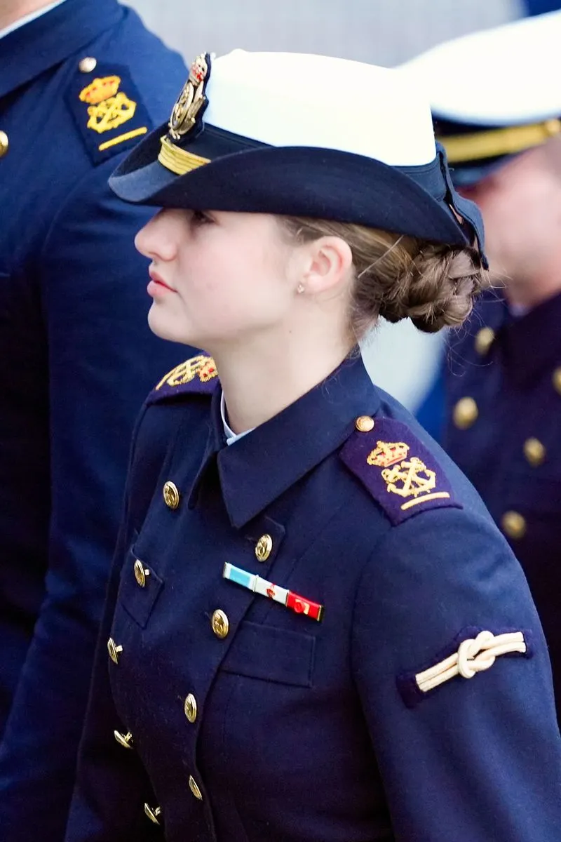 ¡La Princesa Leonor inicia su aventura en el Juan Sebastián Elcano y emociona a España!