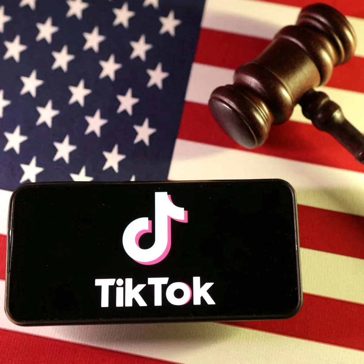 ¿Se Acaba TikTok en EE.UU.? La Verdad Detrás de la Prohibición que Impacta a España