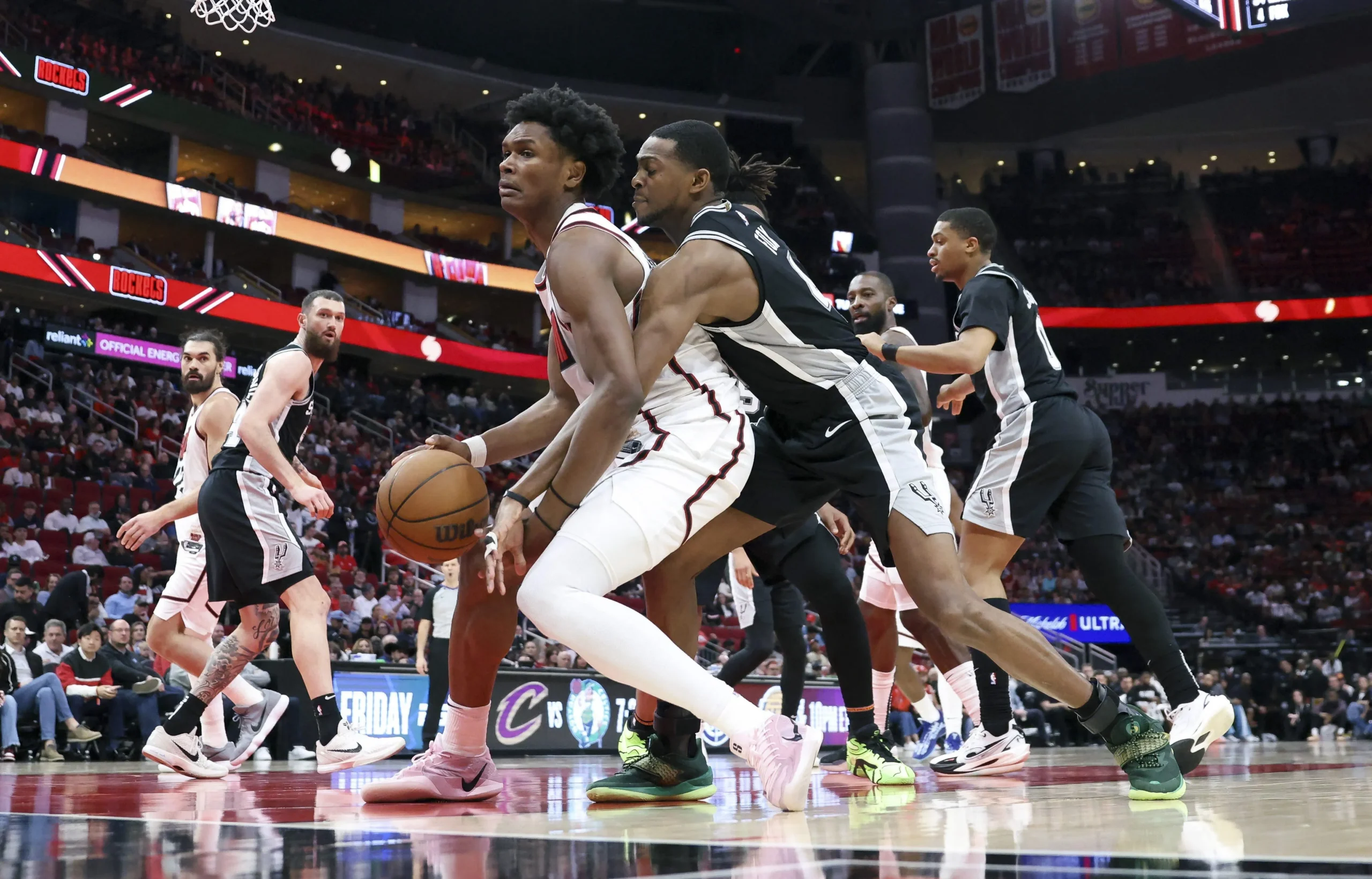 ¡Increíble! Rockets y Spurs: El Duelo que Está Revolucionando el Baloncesto en España