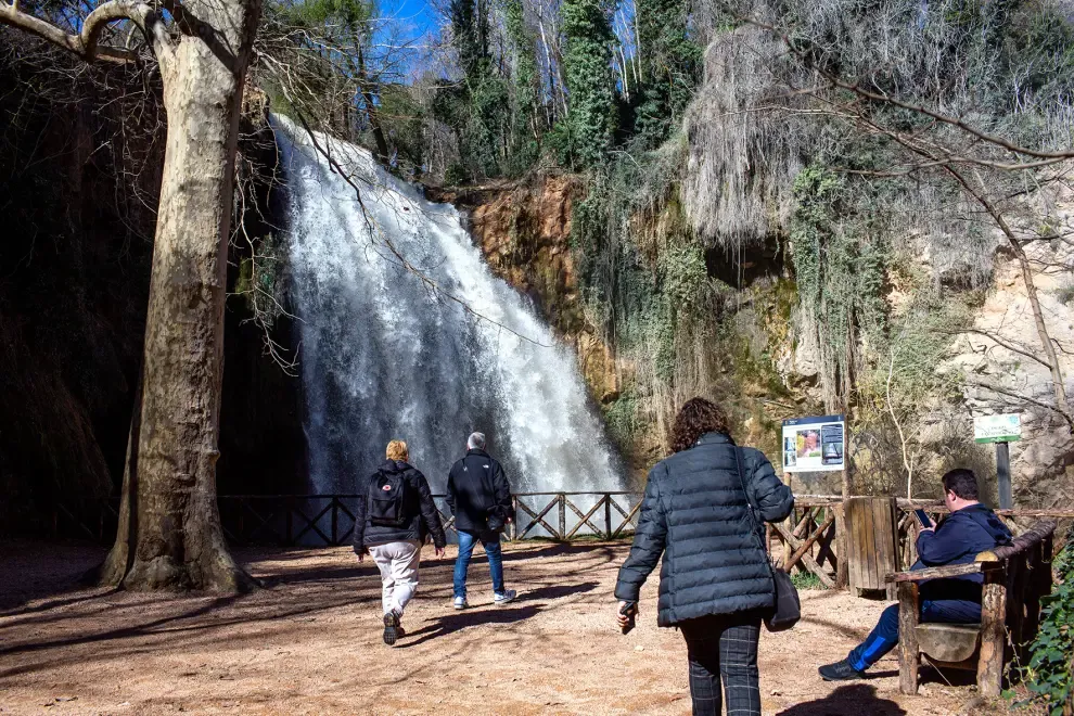 Descubre el Monasterio de Piedra: El Tesoro Oculto que Está Conquistando España