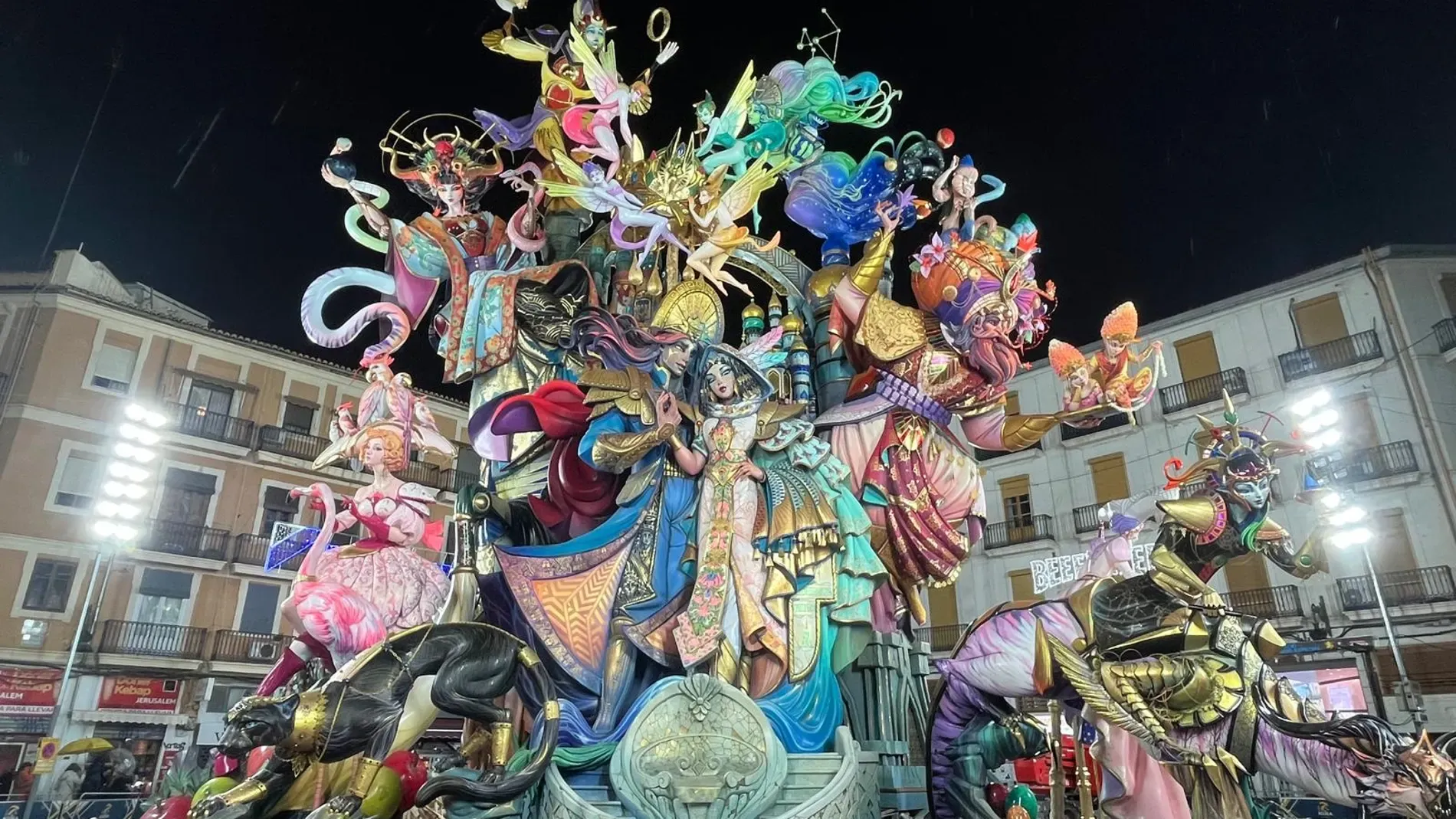 ¡Descubre los Ganadores de los Primeros Premios de Fallas 2025 en Valencia!