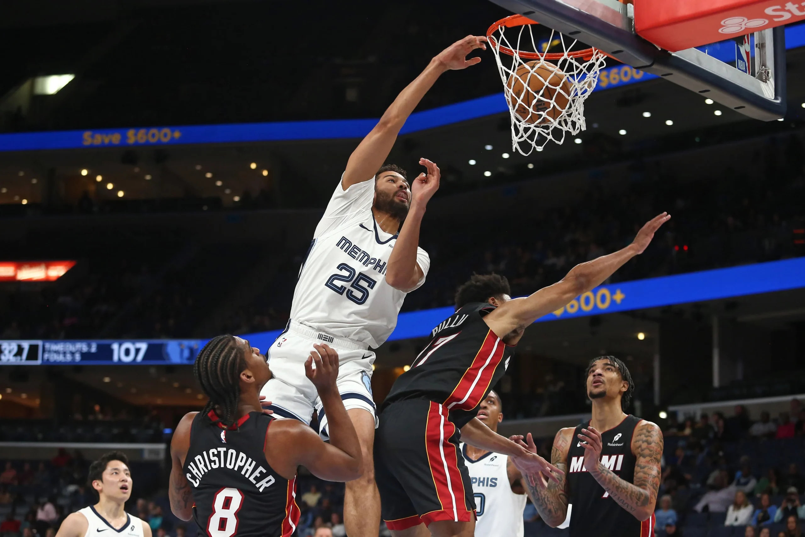 ¡Impactante duelo! Grizzlies y Heat desatan la locura en la NBA: ¿Quién saldrá victorioso?