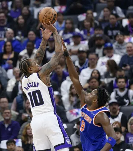 ¡Increíble! Los Knicks desafían a los Kings en un duelo épico que no te puedes perder