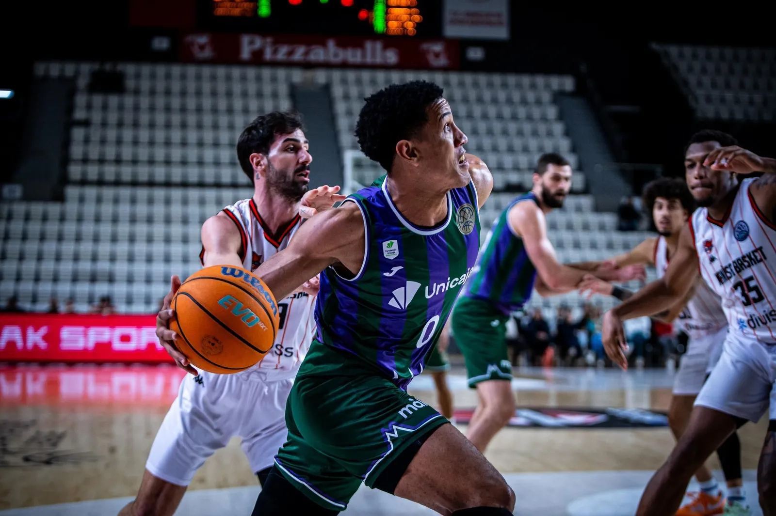 ¡Increíble! Manisa Basket Arrasa en España y Deja a Todos Boquiabiertos