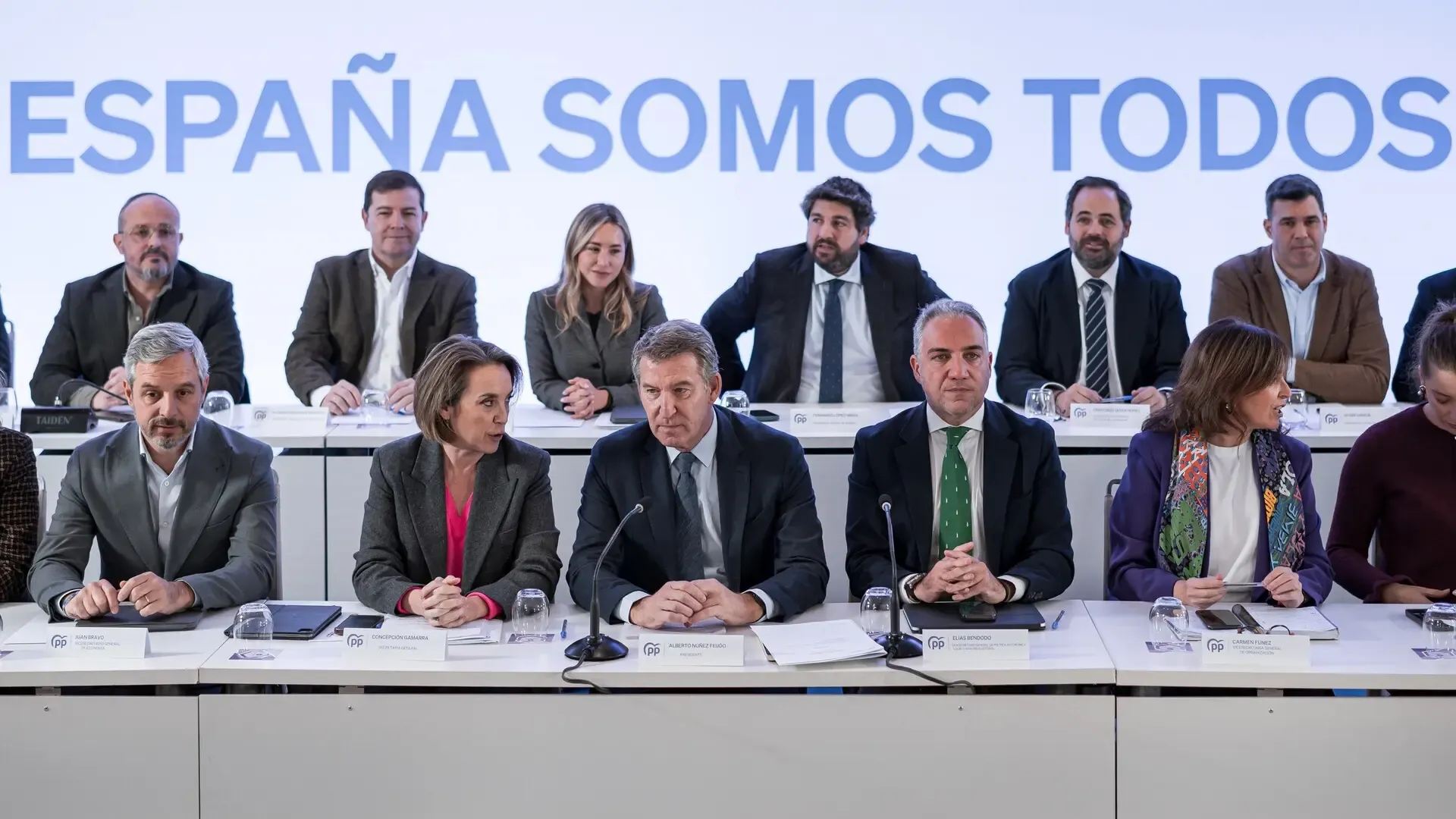 Feijóo asume el liderazgo del PP: ¿Qué cambios traerá al partido?