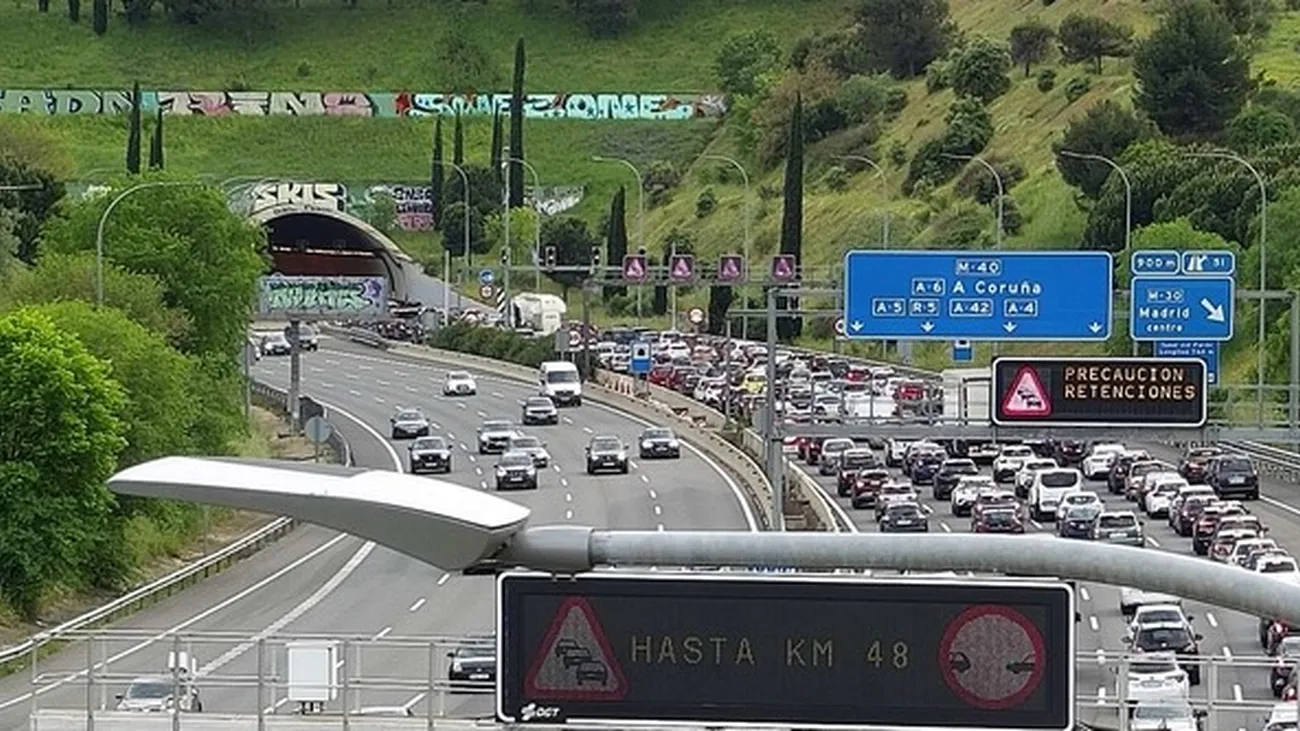 ¡Increíble! El Atasco en la M40 de Madrid que Está Paralizando la Ciudad